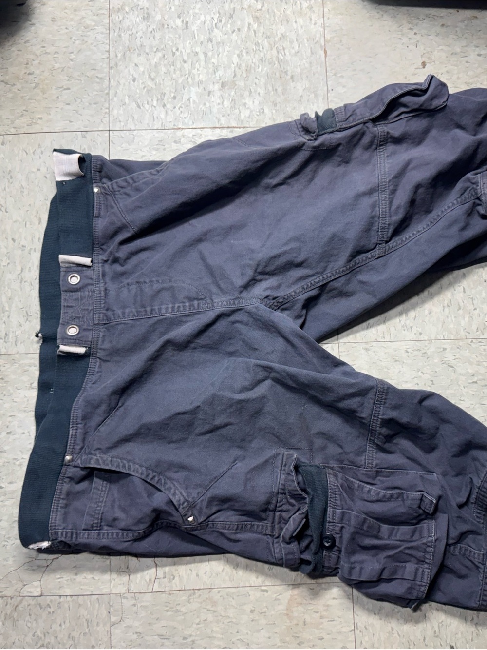 Route 66 Men's Cargo Shorts in Navy Blue